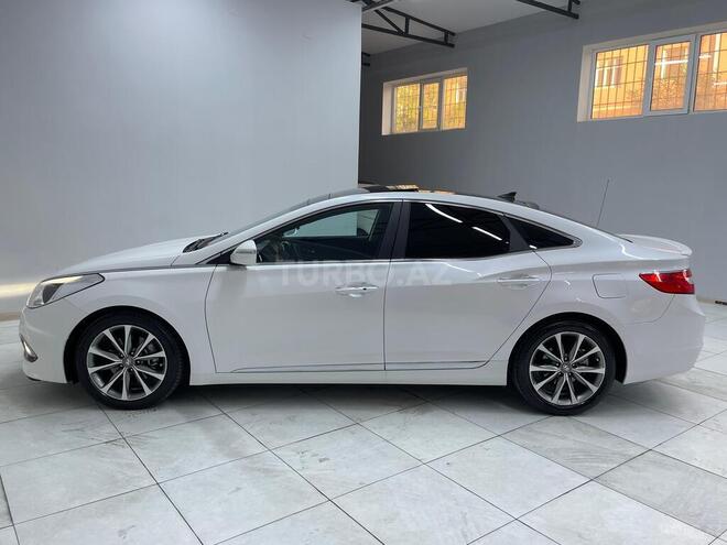 Hyundai Grandeur-10