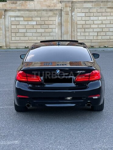 BMW 530-5