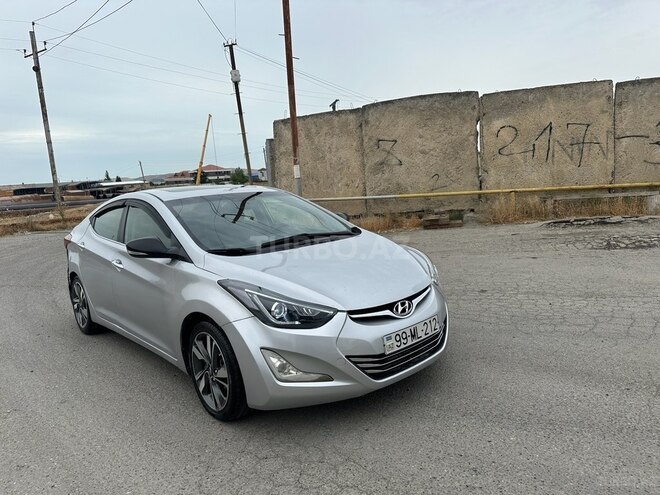Hyundai Elantra 2015, 193,121 km - 1.8 л - Bakı