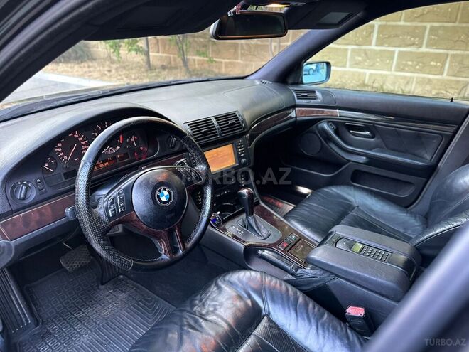 BMW 530 2001, 275,000 km - 3.0 l - Bakı