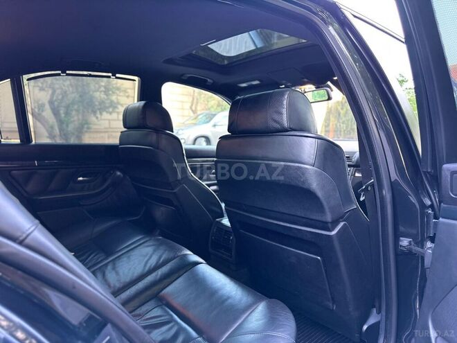BMW 530 2001, 275,000 km - 3.0 l - Bakı