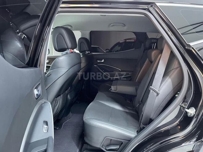 Hyundai Santa Fe-14
