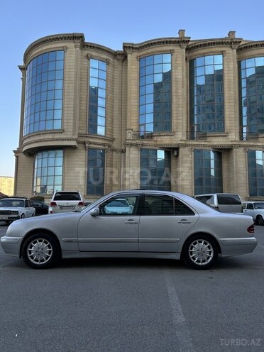 Mercedes E 270 2001, 500,000 km - 2.7 l - Bakı