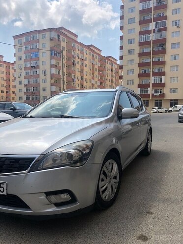 Kia  2010, 345,000 km - 1.6 l - Bakı