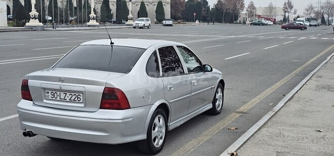 Opel Vectra 2000, 471,985 km - 2.0 l - Bakı