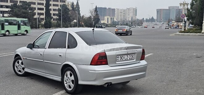 Opel Vectra 2000, 471,985 km - 2.0 l - Bakı