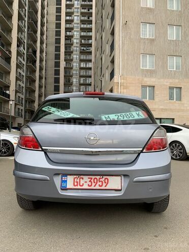 Opel Astra 2009, 214,000 km - 1.4 l - Gəncə