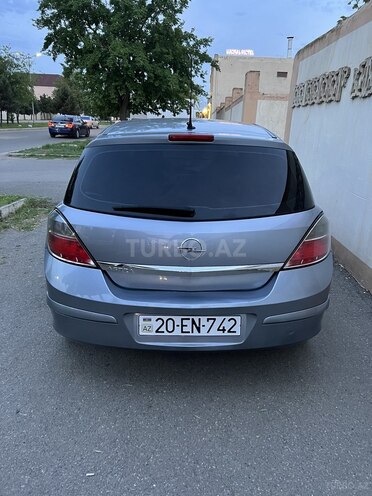 Opel Astra 2009, 214,000 km - 1.4 l - Gəncə
