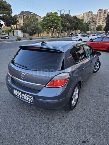 Opel Astra 2006, 250,200 km - 1.8 l - Bakı
