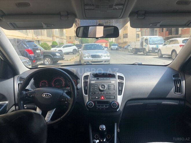 Kia  2010, 345,000 km - 1.6 l - Bakı