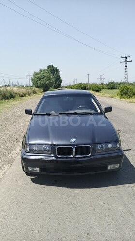 BMW 316 1998, 270,000 km - 1.6 l - Gəncə