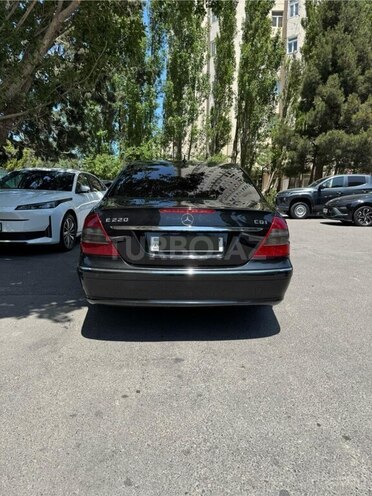 Mercedes E 200 d 2008, 227,155 km - 2.2 l - Bakı