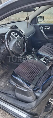 Renault Megane-7