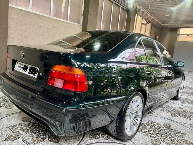 BMW 528 1998, 317,000 km - 2.8 l - Bakı