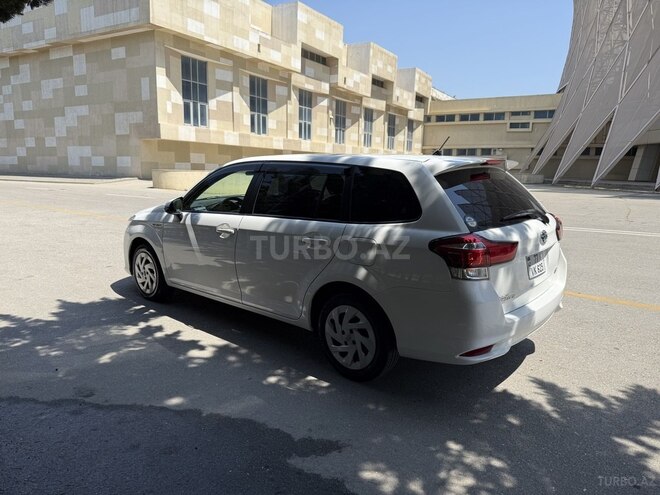 Toyota Corolla Fielder 2019, 26,421 km - 1.5 л - Bakı
