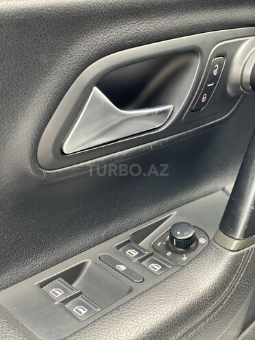 Volkswagen Passat CC-15