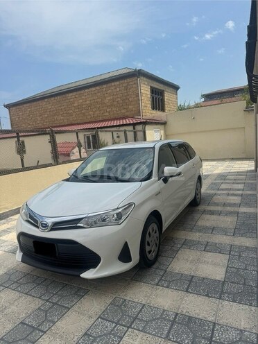 Toyota Corolla Fielder 2019, 110,000 km - 1.5 л - Bakı