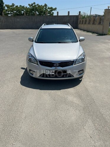 Kia  2010, 142,000 km - 1.4 l - Bakı