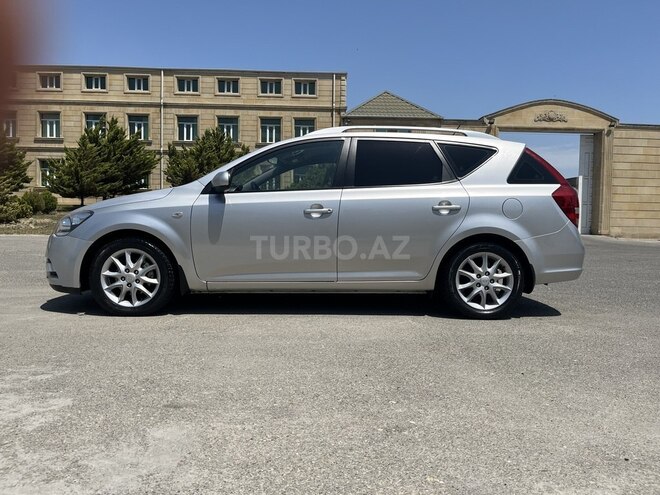 Kia  2010, 142,000 km - 1.4 l - Bakı