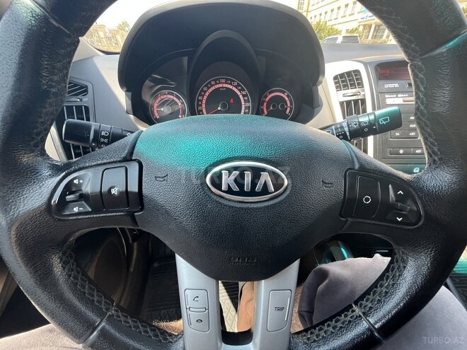 Kia  2010, 142,000 km - 1.4 l - Bakı