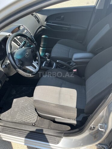 Kia  2010, 142,000 km - 1.4 l - Bakı