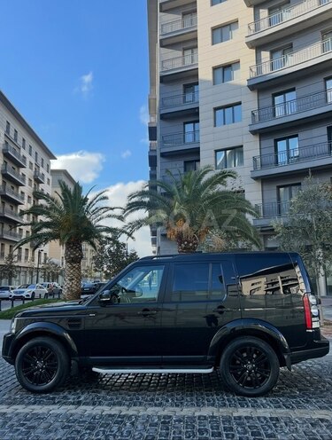 Land Rover Discovery-4