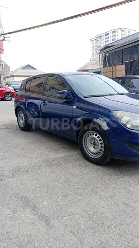 Opel Astra 2009, 250,000 km - 1.4 l - Bakı