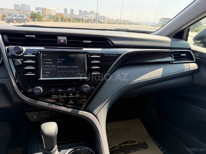 Toyota Camry-8