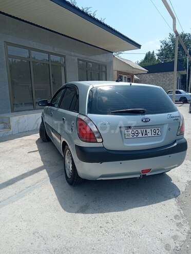 Kia Rio 2006, 356,000 km - 1.5 l - Sabirabad