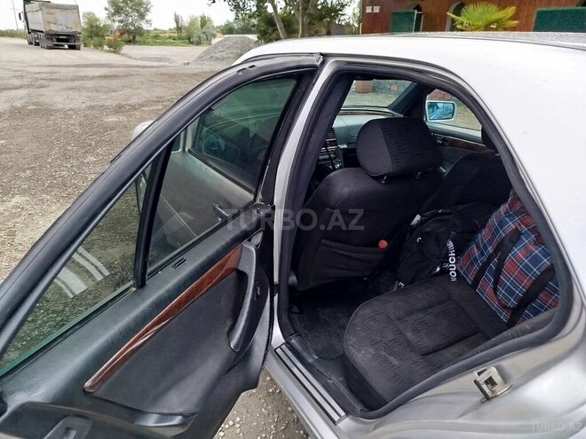Mercedes C 240 1999, 315,470 km - 2.4 л - Bakı