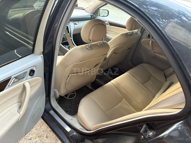 Mercedes C 240 2000, 360,000 km - 2.6 л - Bakı