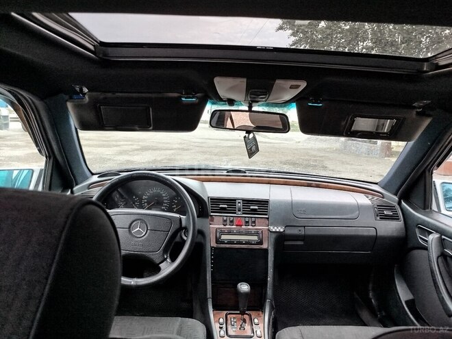 Mercedes C 240 1999, 315,470 km - 2.4 л - Bakı