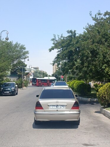 Mercedes C 180 2000, 363,404 km - 1.8 l - Bakı