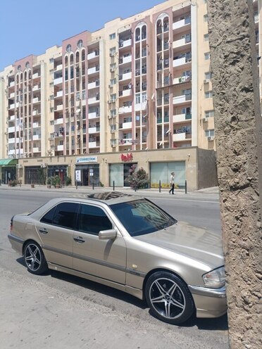 Mercedes C 180 2000, 363,404 km - 1.8 l - Bakı