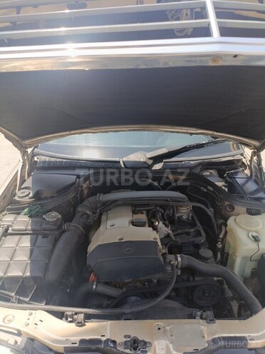 Mercedes C 180 2000, 363,404 km - 1.8 l - Bakı