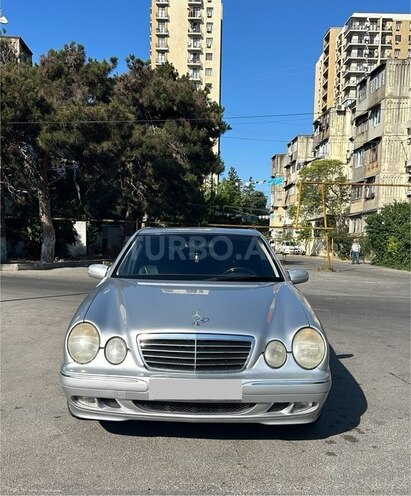 Mercedes E 320 2000, 267,000 km - 3.2 l - Bakı