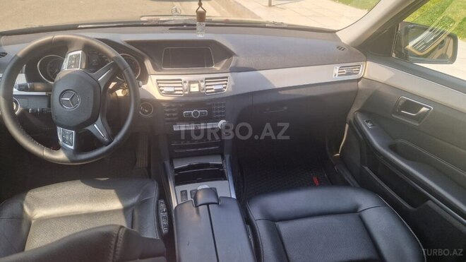 Mercedes E 220 d 2014, 199,990 km - 2.2 l - Bakı