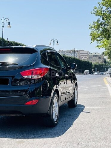 Hyundai ix35 2013, 242,040 km - 2.0 l - Bakı