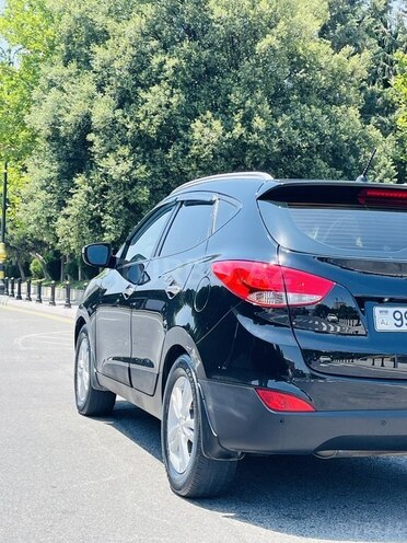 Hyundai ix35 2013, 242,040 km - 2.0 l - Bakı