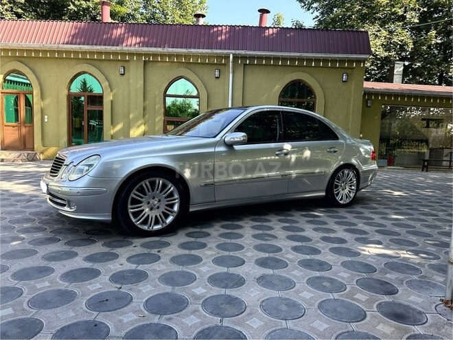 Mercedes E 320 2002, 241,158 km - 3.2 л - Masallı