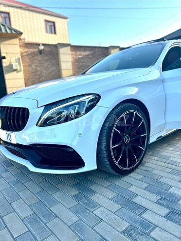 Mercedes C 300 2015, 137,000 km - 2.0 l - Bakı