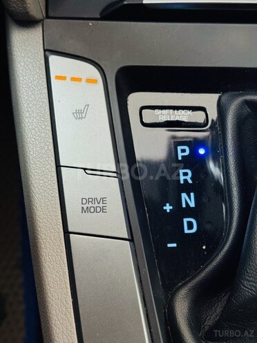 Hyundai Elantra 2017, 95,000 km - 2.0 l - Bakı