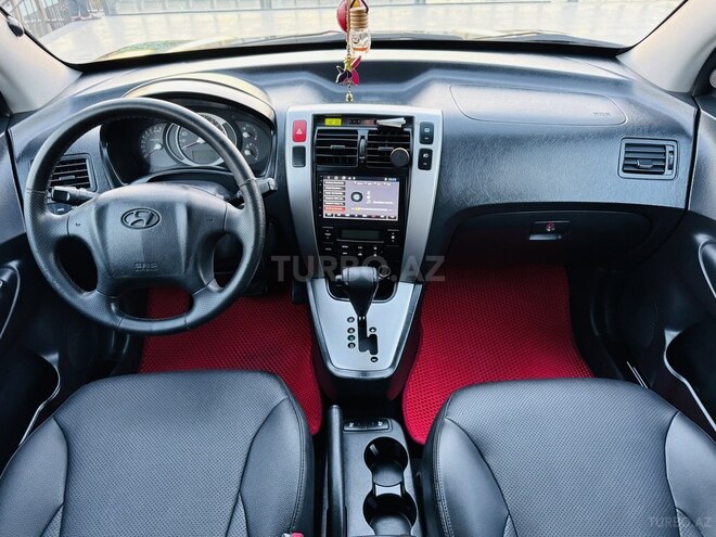 Hyundai Tucson-13