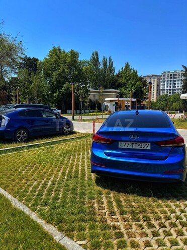 Hyundai Elantra 2017, 95,000 km - 2.0 l - Bakı