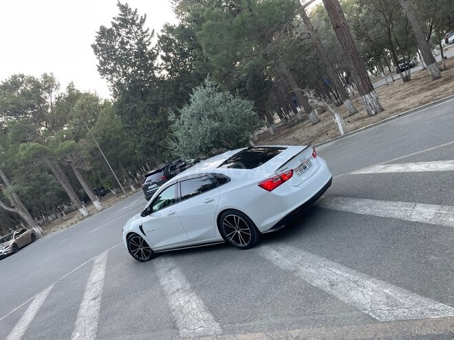 Chevrolet Malibu-2