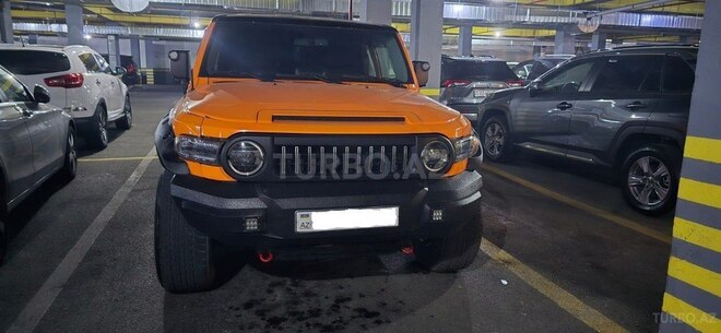 Toyota FJ Cruiser 2012, 120,000 km - 4.0 л - Bakı