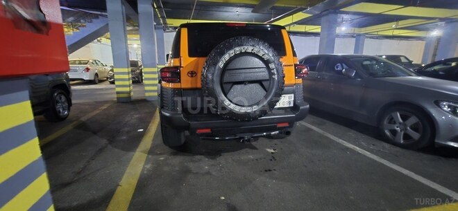 Toyota FJ Cruiser 2012, 120,000 km - 4.0 л - Bakı