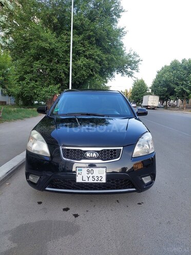 Kia Rio 2009, 380,000 km - 1.5 l - Gəncə