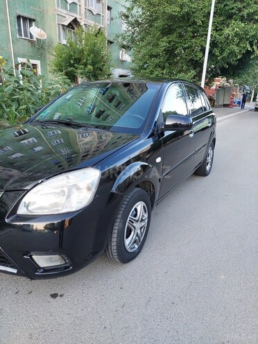 Kia Rio 2009, 380,000 km - 1.5 l - Gəncə