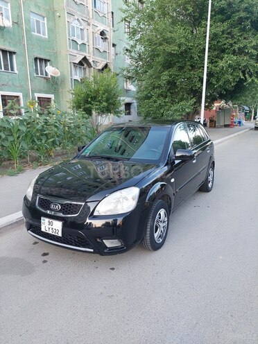 Kia Rio 2009, 380,000 km - 1.5 l - Gəncə